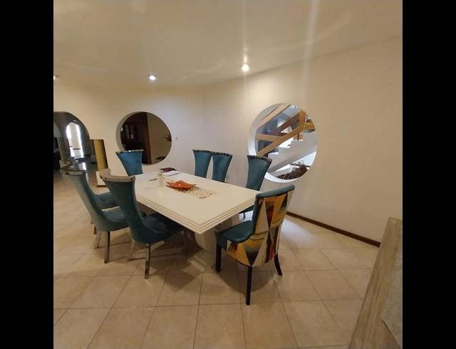5 BEDROOM HOUSE FOR SALE IN SUNWARD PARK